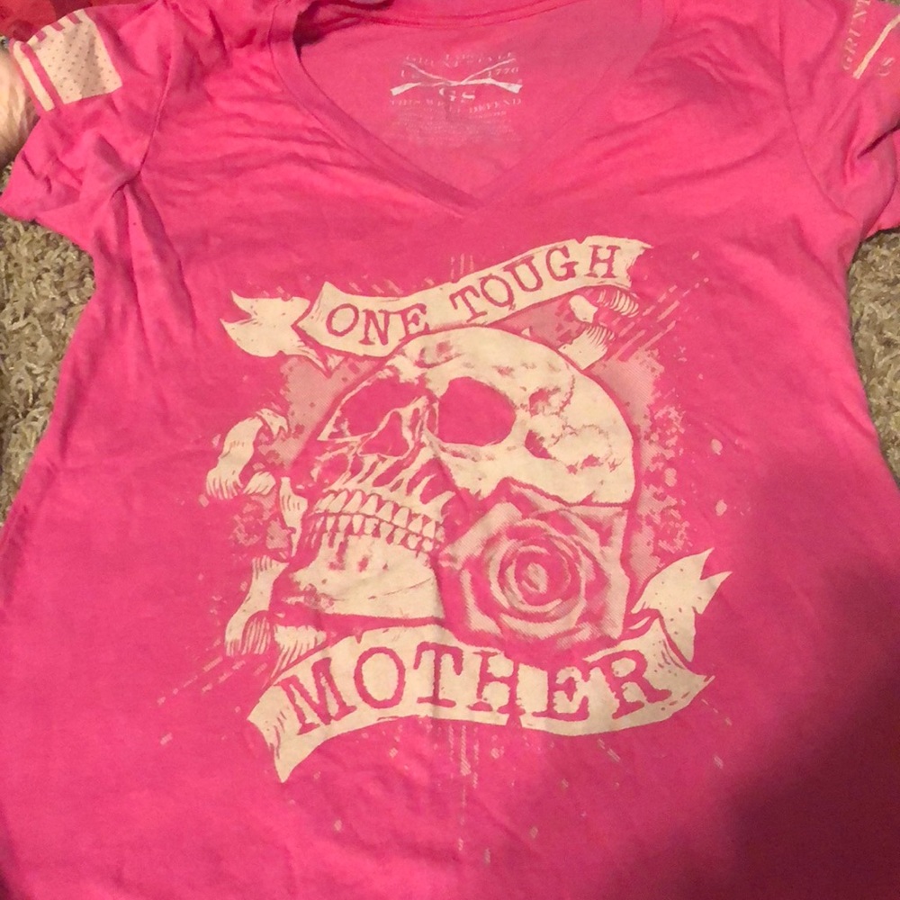 Grunt style shirt. Pink. Large. NWOT